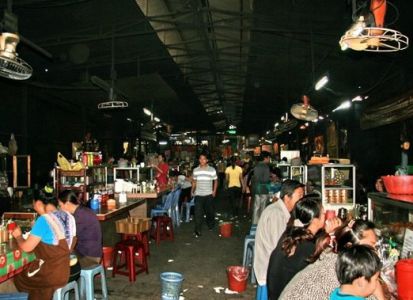 Русский рынок в Пномпене - обжорные ряды
