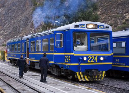 Поезда Перу