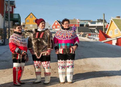 Местные жительницы - инуитки