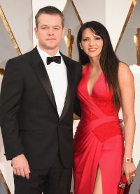 Мэтт Дэймон с супругой на Оскаре 2016