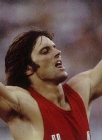 Олимпийский чемпион Брюс Дженнер