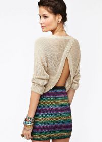 свитер с открытой спиной 1