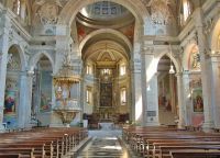 Коллегиальная церковь святых Петра и Стефана в Беллинцоне