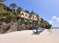 Отель Bahari Beach