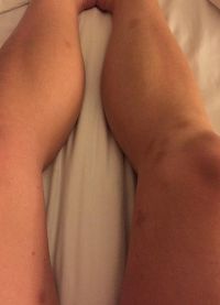 34-летняя певица озадачила поклонников фотографией своих ног