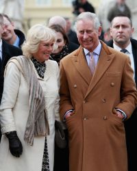 Королева думает, что из принца Чарльз и Камиллы Паркер Боулз получатся плохие пр