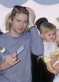 Курт Кобейн с дочкой