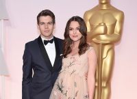 Беременная Кира Найтли с мужем на церемонии Оскар 2015
