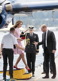 Кейт Миддлтон и принц Уильям прилетели в Ванкувер на гидроплане