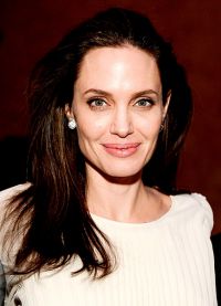 Анджелина Джоли, 2016 год
