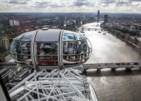Лондонский глаз - одно из крупнейших колес обозрения в Европе