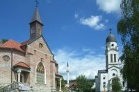Католический храм, мечеть и православная церковь города