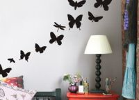 Рисунки бабочек на стене -2