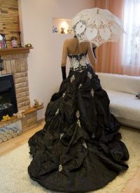 Черно-белое свадебное платье 1