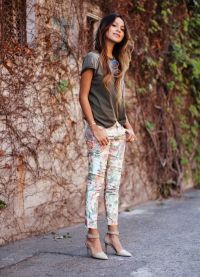 джинсы с цветочным принтом 2013 2