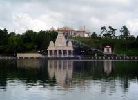 Индийский храм на озере Гран Бассин