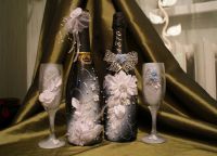 как украсить шампанское на свадьбу9