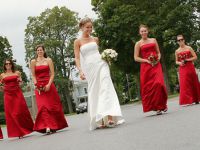 красное платье для подружки невесты 8