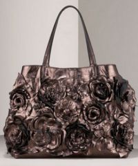 Лаковая сумка с цветами 7