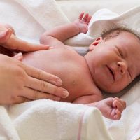 массаж животка для новорожденных