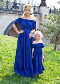 Платья для мамы и дочки в одном стиле1