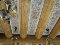 Потолок в деревянном доме 6