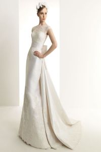 свадебное платье с кружевным корсетом
