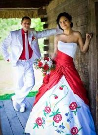 Свадебные платья в украинском стиле 8