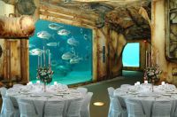 Ресторан в океанариуме