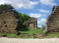 Руины собора Ла-Компанья-де-Хесус