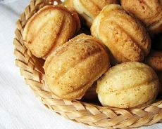 Печенье орешки с вареной сгущенкой