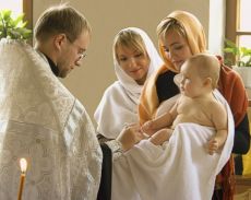 в какие дни можно крестить ребенка