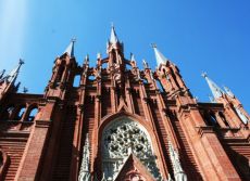 католические храме в москве