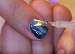 how to apply magnetic gel polish 7