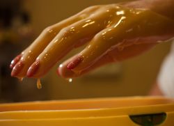 как делать парафиновые ванночки для рук