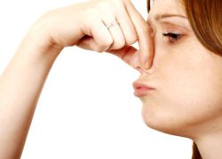 постоянная заложенность носа без насморка причины
