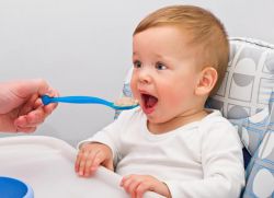 Ребенок в 7 месяцев – развитие и питание