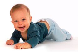 развитие ребенка в 6 месяцев мальчик