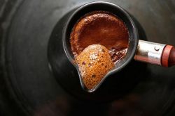 Как вкусно сварить кофе в турке