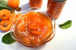 Рецепт абрикосового варенья без косточек «Пятиминутка»