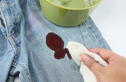 Как отстирать кровь