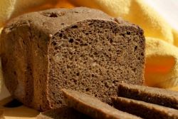 испечь черный хлеб в хлебопечке