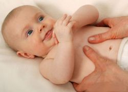Лечение пупочной грыжи у младенцев