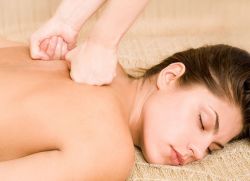 массаж при остеохондрозе грудного отдела