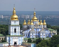 монастыри украины
