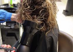 Как быстро накрутить волосы феном 2