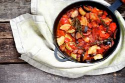 Рецепт рагу из кабачков и баклажанов в духовке