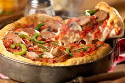 пицца с грибами и колбасой рецепт