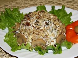 Салат мясо с грибами