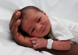 первые дни жизни новорожденного
